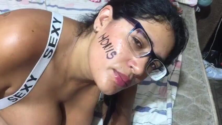 Britanly-Brow: POV- milenec využívá výhod, že dívka je sama a extrémní šukání velkého...