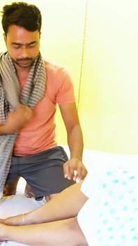 Indian Desi Sexy Big Boobs Aunty Fucked by Her Servant, Hardcore Sex