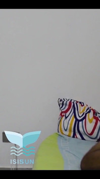 Nevlastní sestra mé přítelkyně mě svádí a já ji šukám, zatímco moje přítelkyně