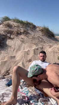 Papi Se Folla Deportista Musculoso De Gran Culo En La Playa