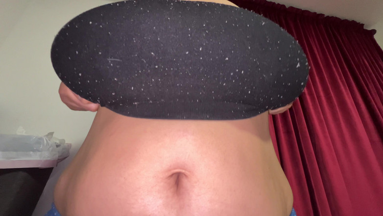 VeeVee Vixen: Just Titty Drop