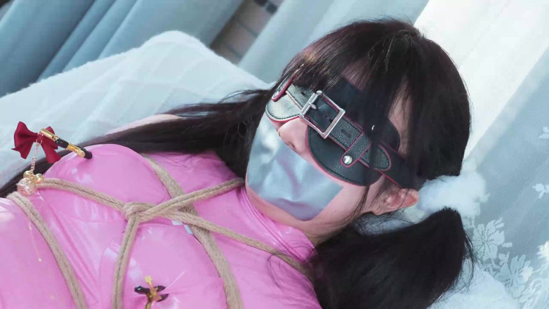 Aisan girl bondage: Ms17-use Duct Tape to Gag the Girl and Make Her...