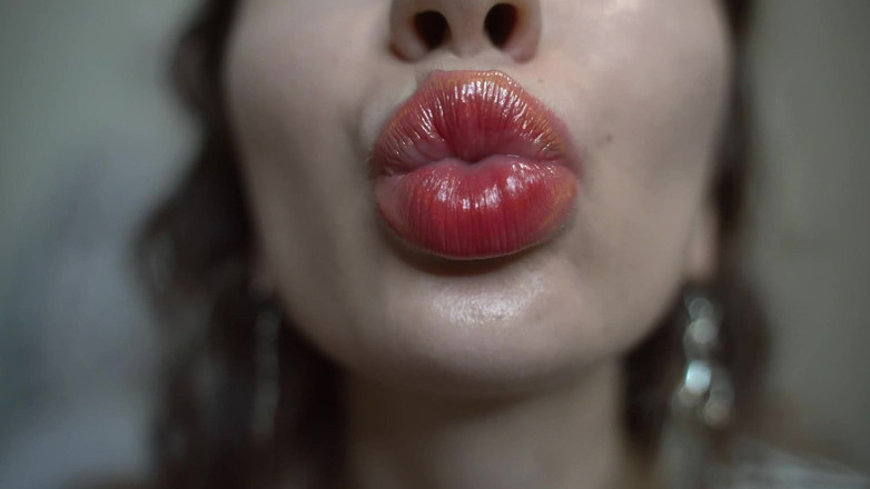 Rarible Diamond: दुःवप्न Kiss स्लो मोशन