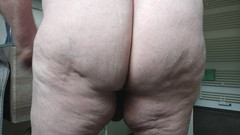 Karlchengeil: detailní záběr na můj otevřený zadek