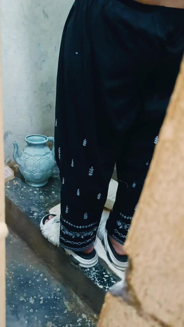 Phatani larki520: फाटन बहन बाथरूम