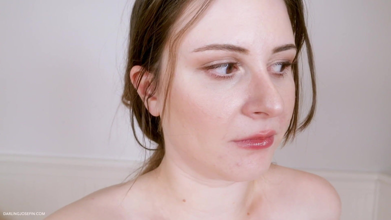 Darling Josefin: Gigantka cię złapała! Giantess Darlingjosefin grozi zjedzeniem kurczącego się fetysza