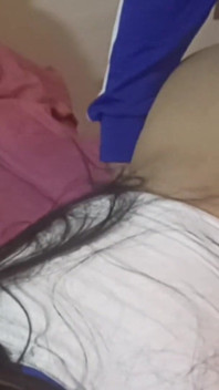Tôi đưa cô ấy về nhà để làm tình