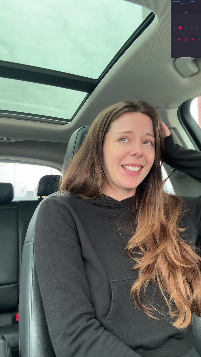 Nadia Foxx: कनाडाई आकर्षक ड्राइव के माध्यम से उतर जाती है!