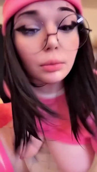 Meg Griffin este o curvă disperată de reproducere