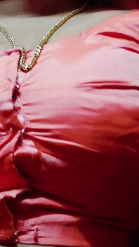 Desi Mohini Hot MILF nadržená služka má sex s mladým majitelem