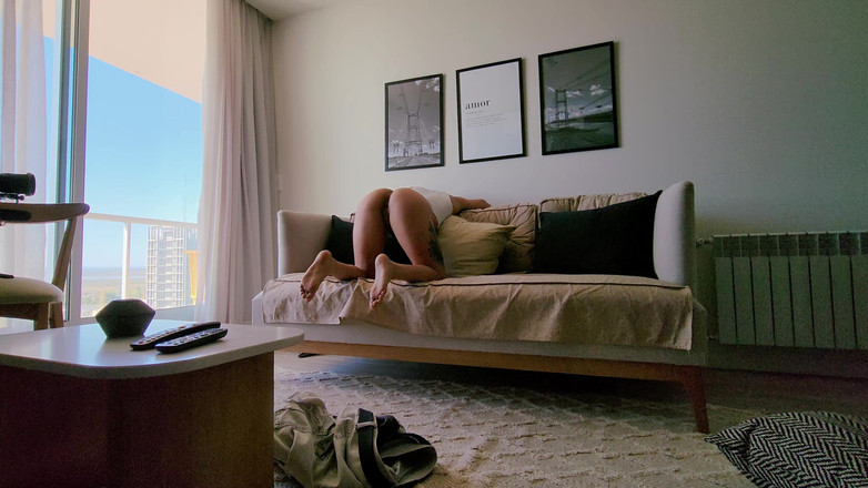 Young big apple: ZE ZÁKULISÍ! Extrémní kouření pro mého manžela