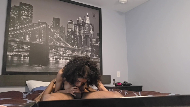Darrenblazeent: Sexy afro latina Rellie Rellz es criticada por bbc