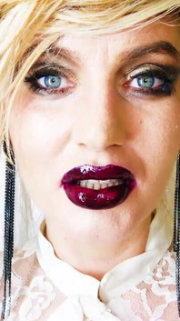 Wet Lipstick Kisses