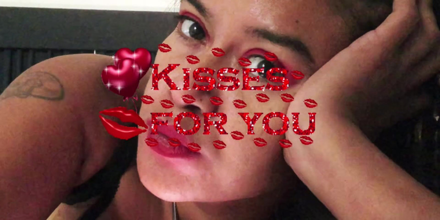 ToXxXiicBarbiie: Xhamsterlive: Kisses for You From Barbiie