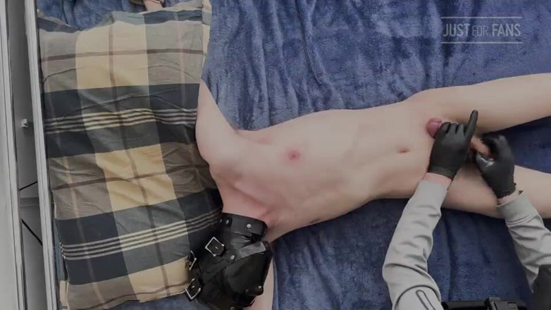 Inmate Cody and SubEdgeX: Spread Eagle Twink Tickled and Edged [part 2]