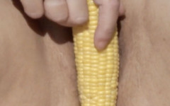 Jessica LT Play: Mengongkek Jagung Pertama Saya