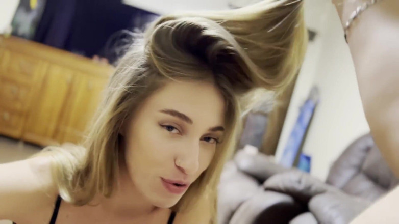 Bunny Rabbits: Dívka vzrušená z Hentai ji musela uspokojit mým ptákem