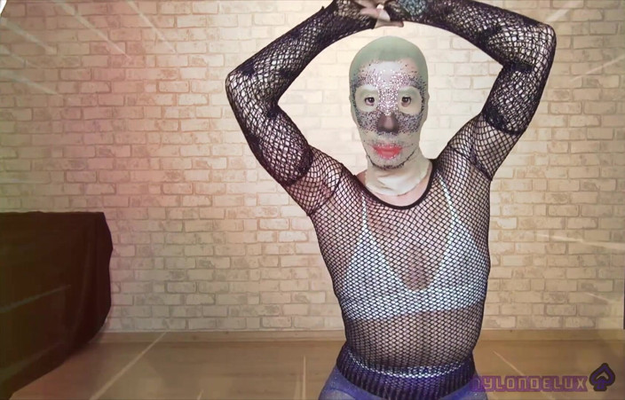 Nylondelux: Dance Dance Dance