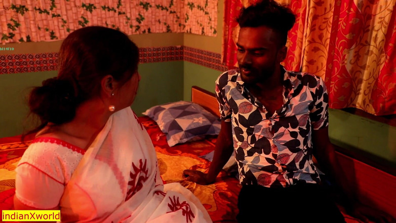 Indian Xshot: Bini Kampung Berkongkek Kali Pertama Dengan Suami! Indian Sex