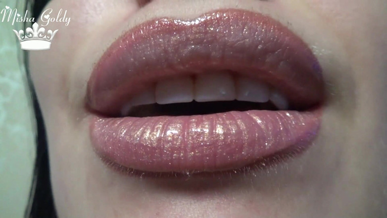 Goddess Misha Goldy: Gloss lip fetish &amp; adorazione