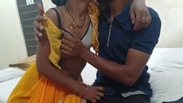 Priya Bhabhi belt zijn stiefbroer, poesje en echtgenoot neuken