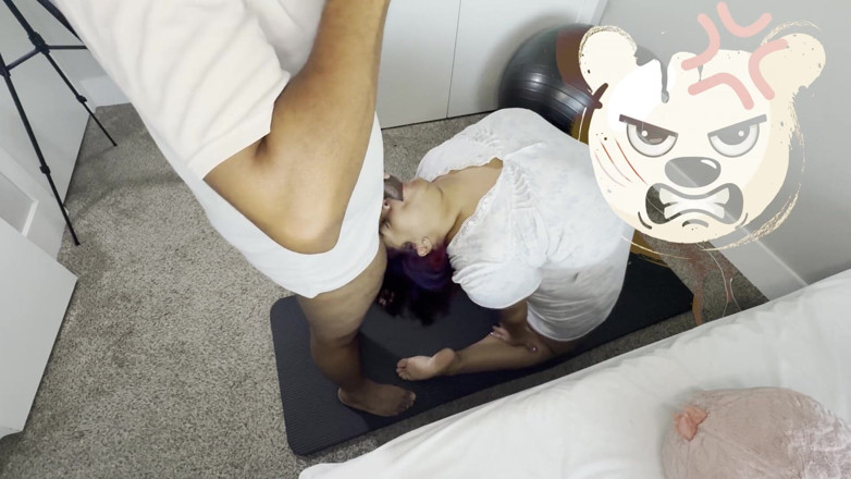 TeddyStrokez: Yoga-session-bts
