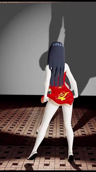 Hinata commence sa carrière de mannequin
