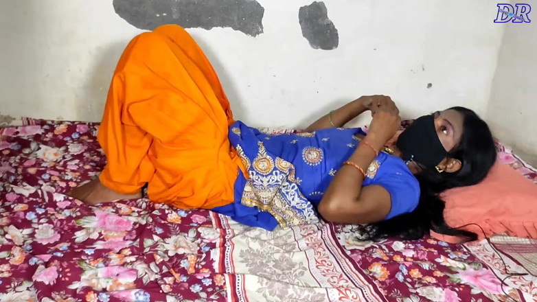 DeepReenu123: Würzige curry-nächte