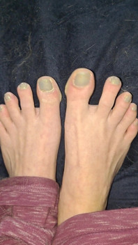 Veiny Feet Toe Wiggling