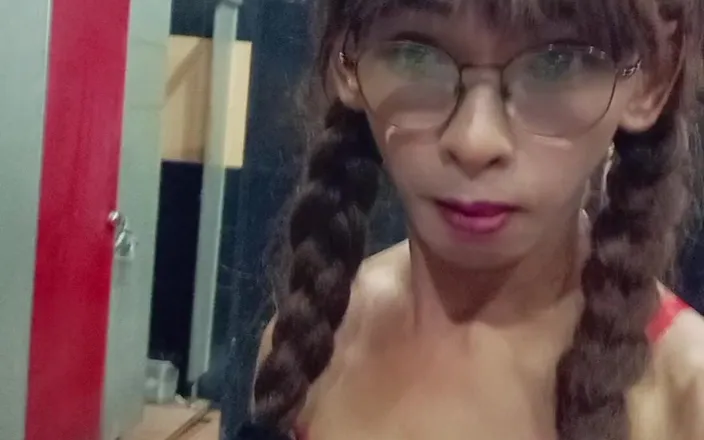 Menaiisd: Sissy in Public Restroom