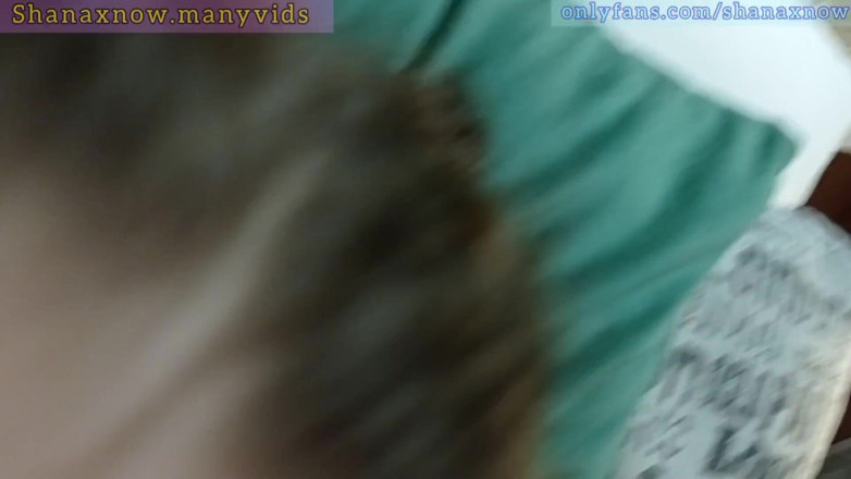 Shanaxnow: ティーン学生ピンクのコスプレファックと顔射 Shanaxnow