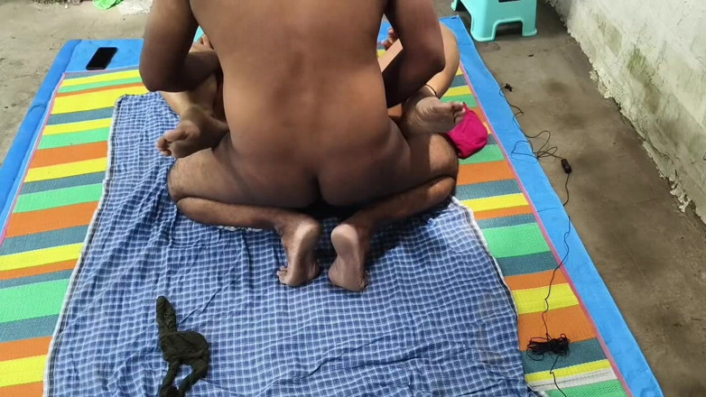 Indian IFS: แม่เลี้ยงเย็ดอินเดียกับลูกเลี้ยงชาย ตอน 2