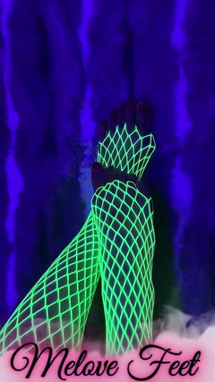 Naelor: Tiny Asian Feet with Long Toes in Green Neon Fishnet
