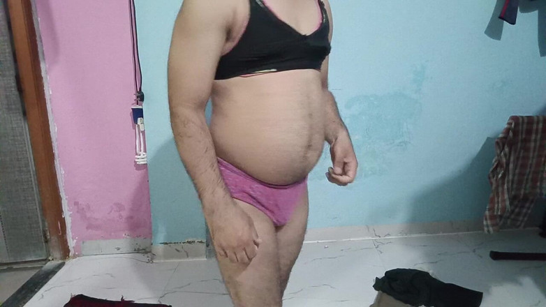 LovedSunsine1990: एक-एक करके मैंने अपनी पत्नी के सारे कपड़े उतार दिए।
