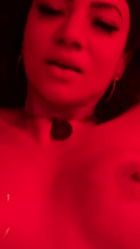 Cheating Arab Hotwife Tries Arab Cock
