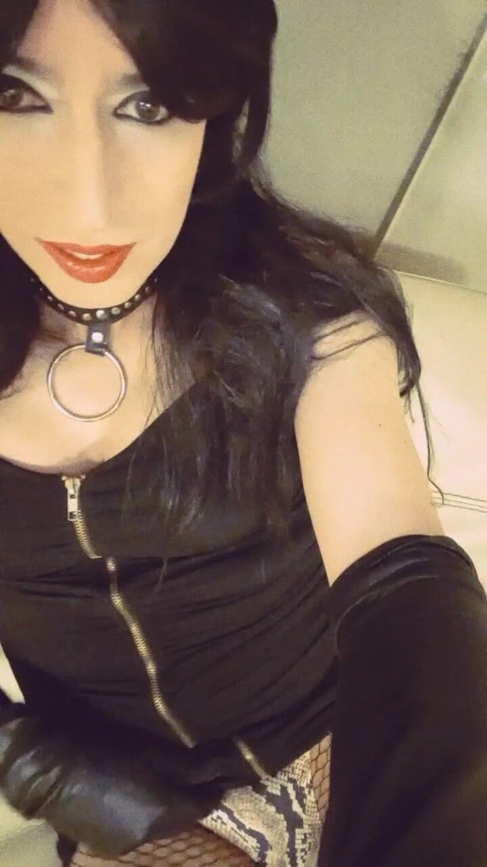 Tammy sissy slave: ghar par hastamaithun karna