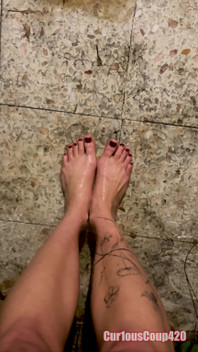 Babe My Feet Are Cold