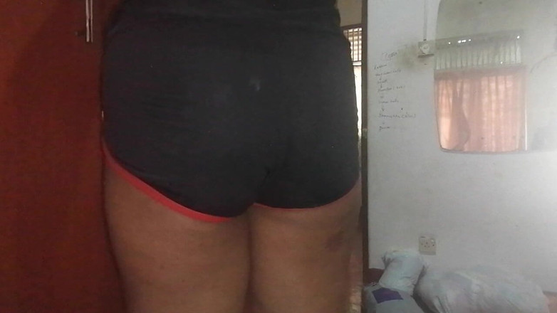 Tina Baby: Тіну кралю покарали за хар-поганих хаббітів