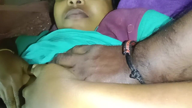 Tamil Anti Uma: Přiměl Jsem Svou Ženu Vyvrcholení a Pak Byla Její Vagína Tak...