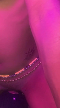 Succosa figa teen africana grassa punto di vista si siede sulla mia faccia e cavalca fino a quando non viene