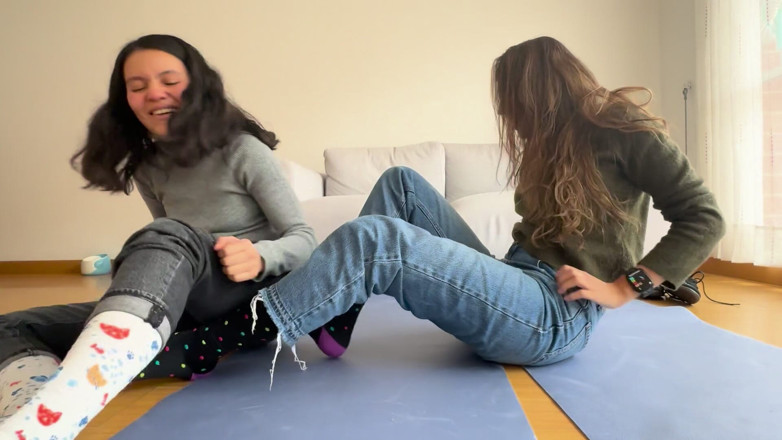 scarlettandc: Her Wet Vagina Takes My Breath Away
