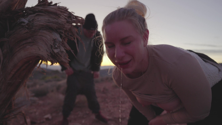 Naughty Talulah: Sonnenuntergang blowjob und riesiges abspritzen