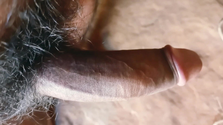 vijay Yadav: 長さ9インチの太いデシランドの自慰行為