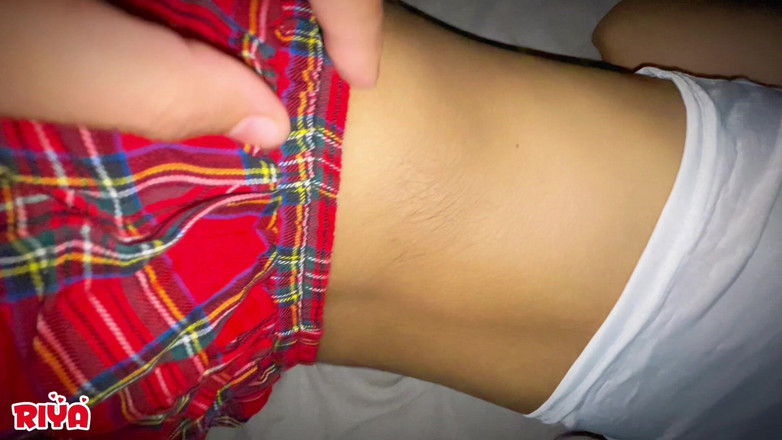 LOVE 4 FUK: Nevlastní Sestra Ve Školních Šatech Ošukaná V Noci Bratrem