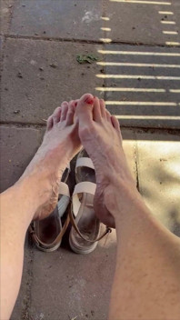 Mis Viejos Pies Tienen Un Pequeño Descanso