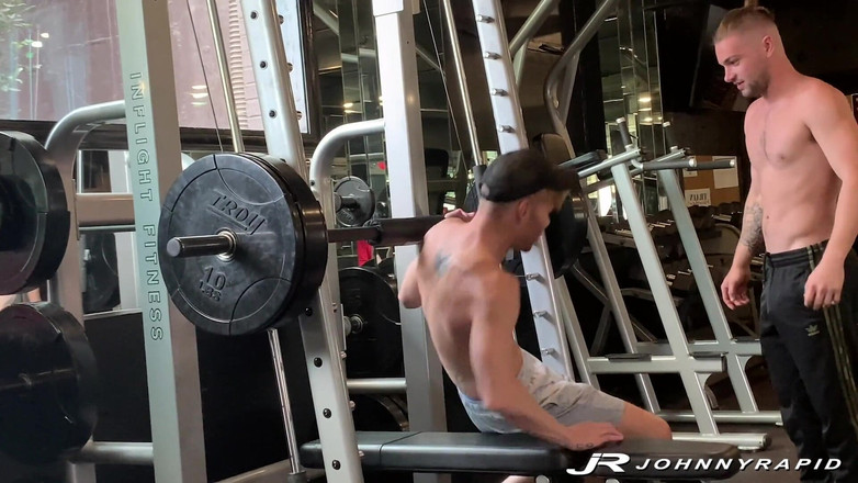 Johnny Rapid: Spor salonunda