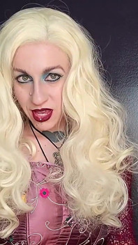 Hocus Pocus Sarah Sanderson- Small Penis
