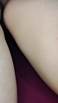 Tlustý chlap s malým penisem šuká svou děvku švagrovou