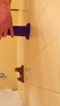 Dildo Kamar Mandi Menyenangkan.