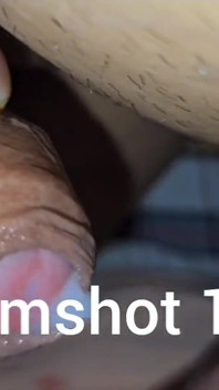 2 sborrate che vengono ingoiate dalla mia ragazza vicina